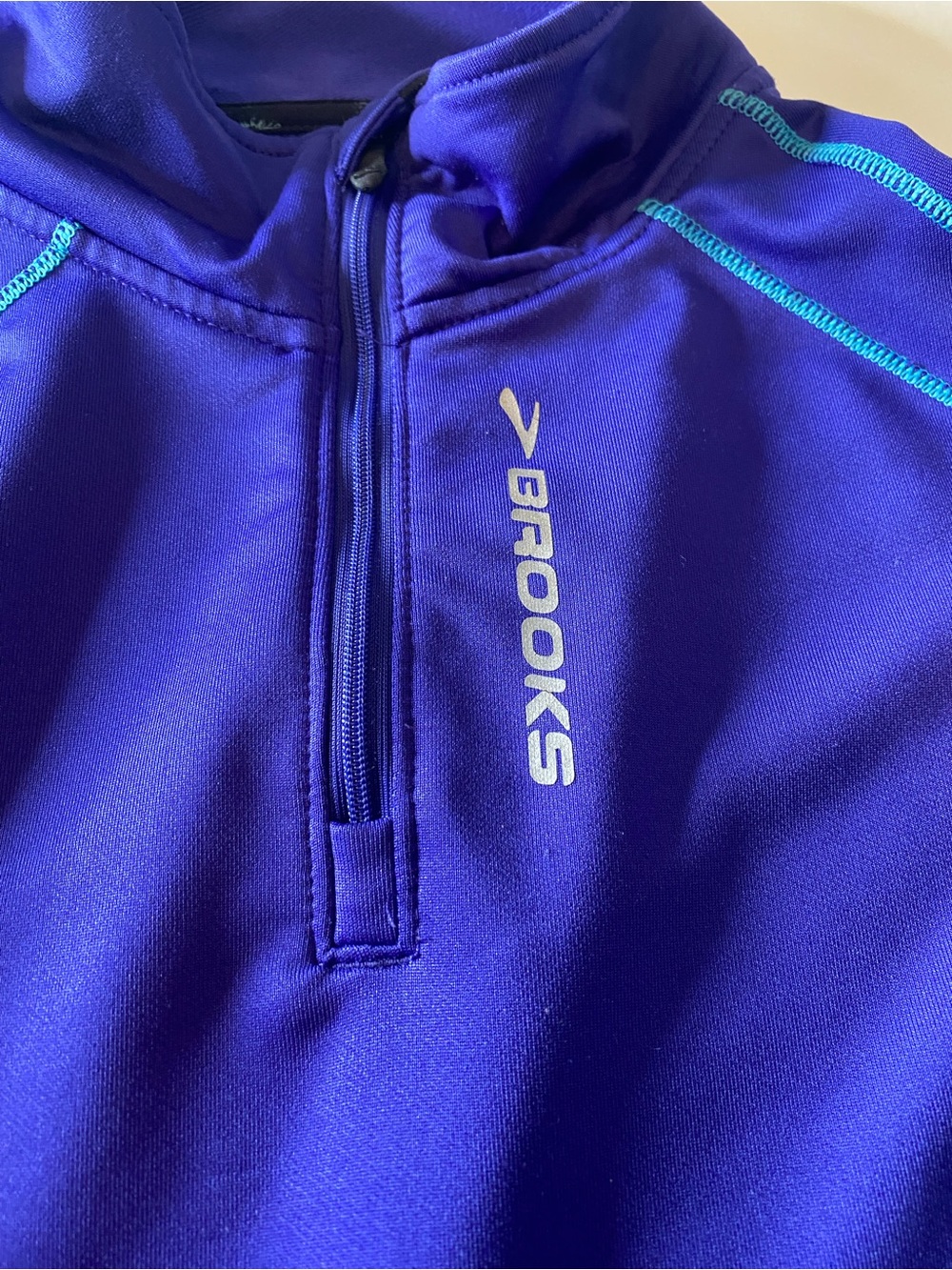 Brooks Women's XL Purple Blue Reflective Running Jacket Soft Knit Windbreaker